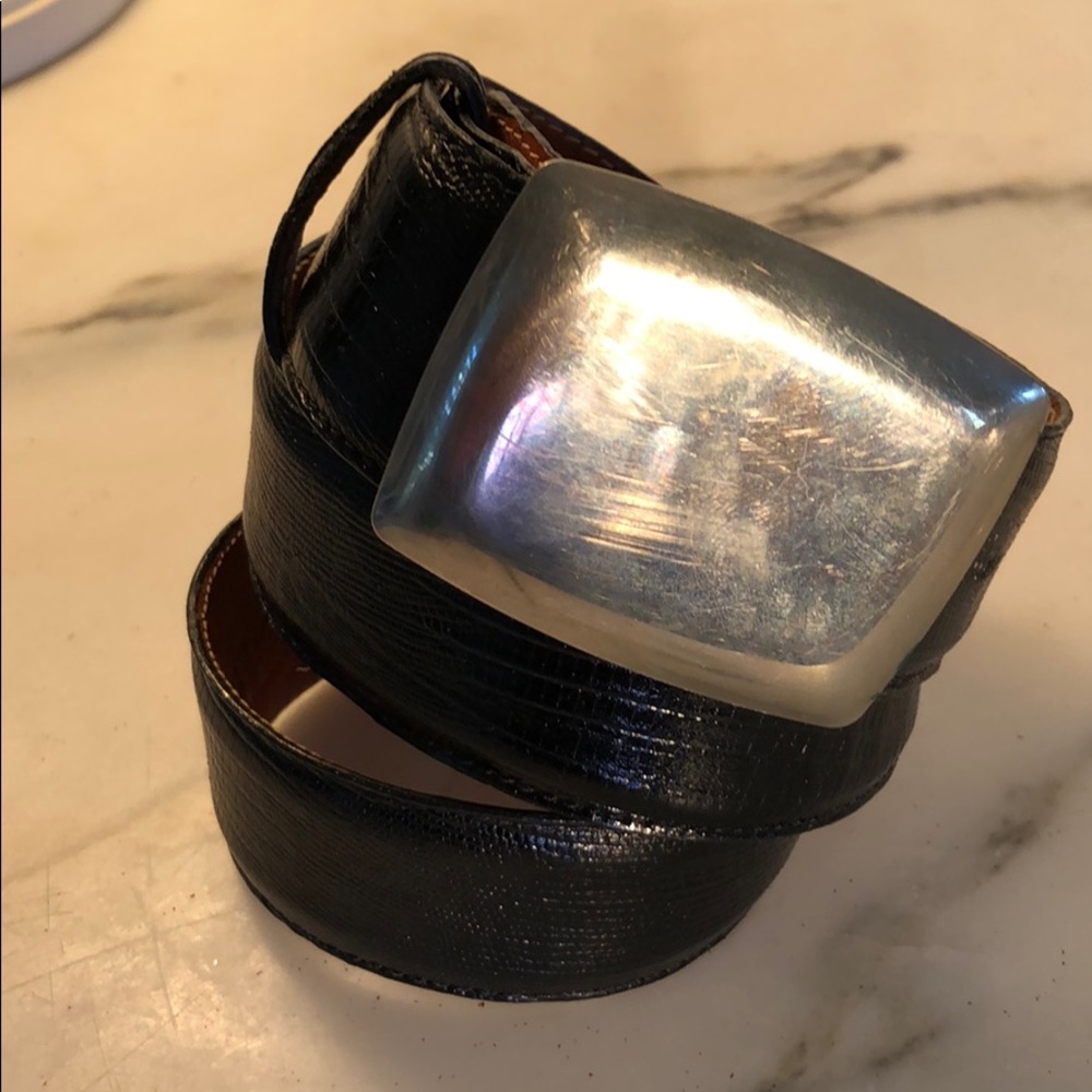 🔥SALE🔥VTG Zele leather belt - Women’s